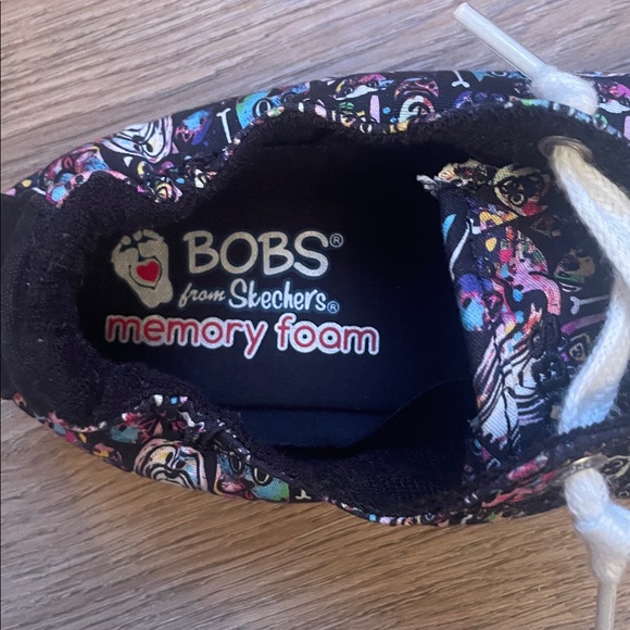 BOBS by Skechers Sneakers—Dogs Design - Picture 4 of 5